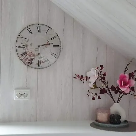 Vetevana Kodumajutus Holiday home Kuressaare